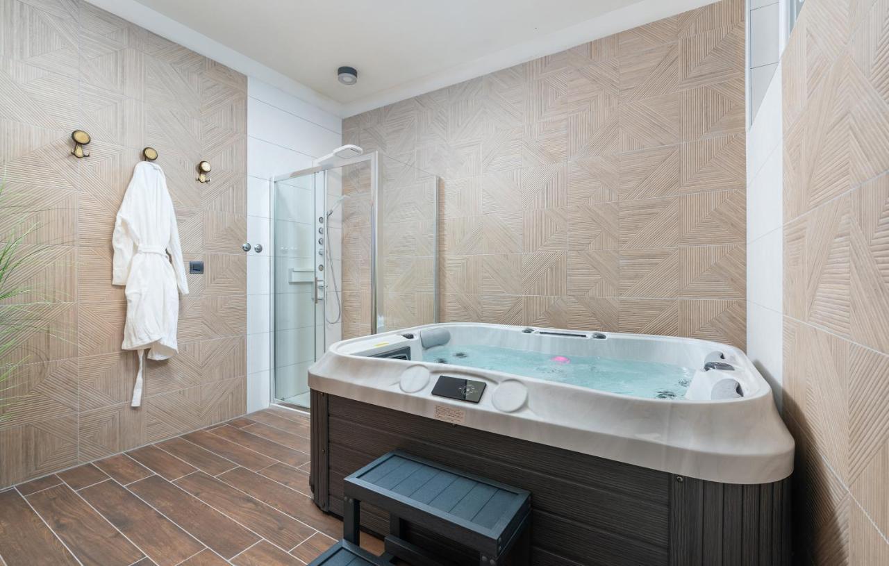 Hotel Dua Residence Poreč Eksteriør bilde
